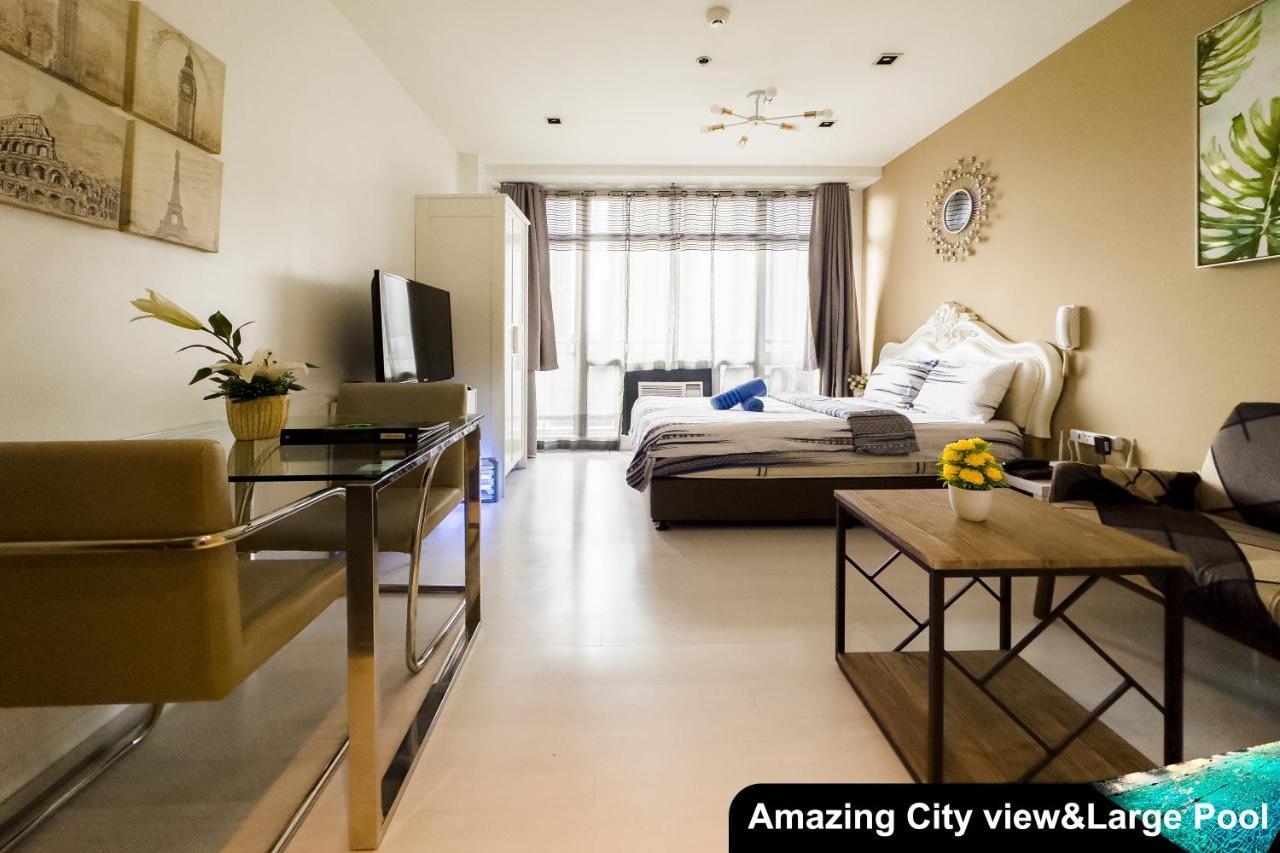 Studio with Balcony
