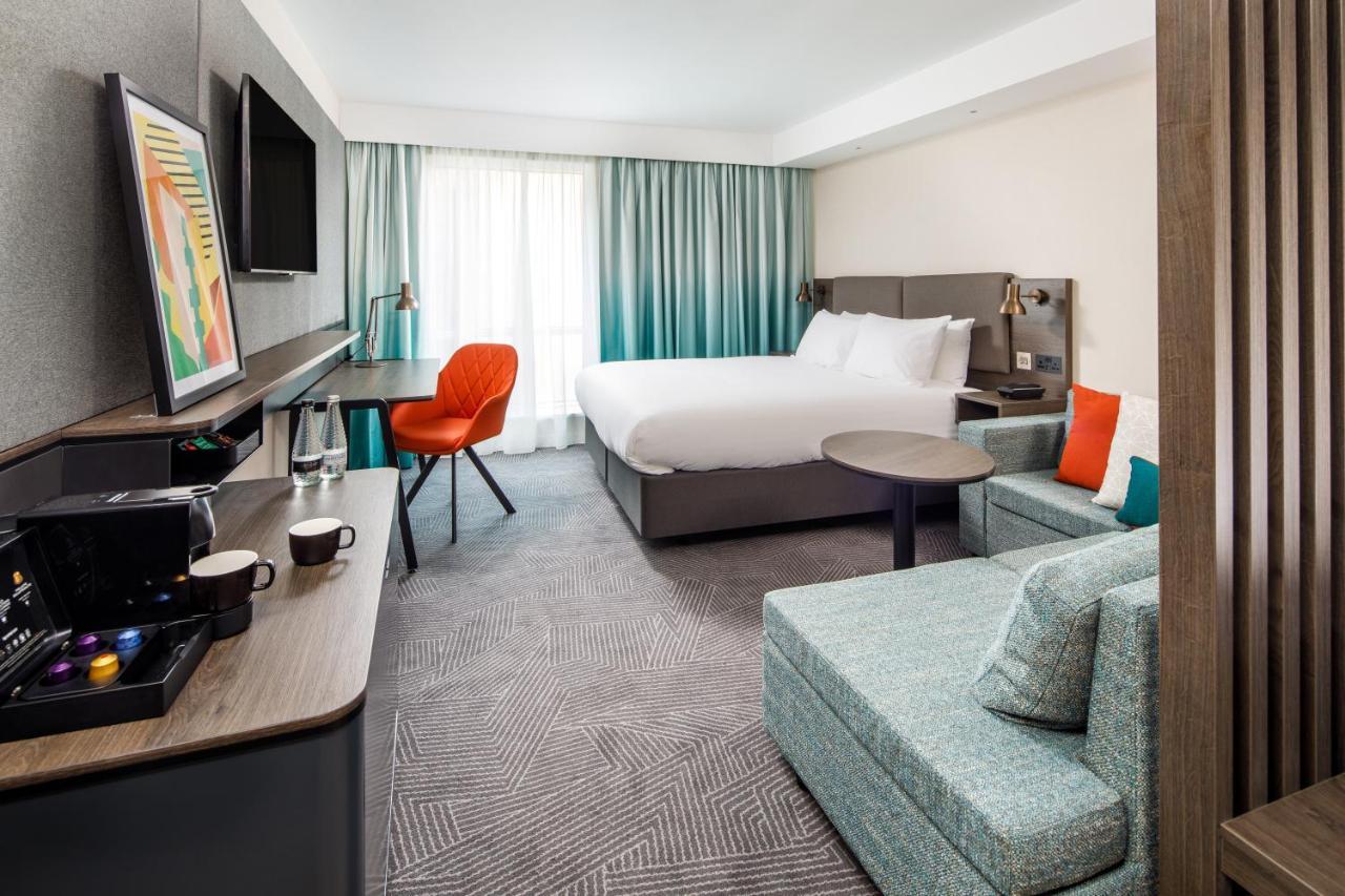 Premium Queen Room