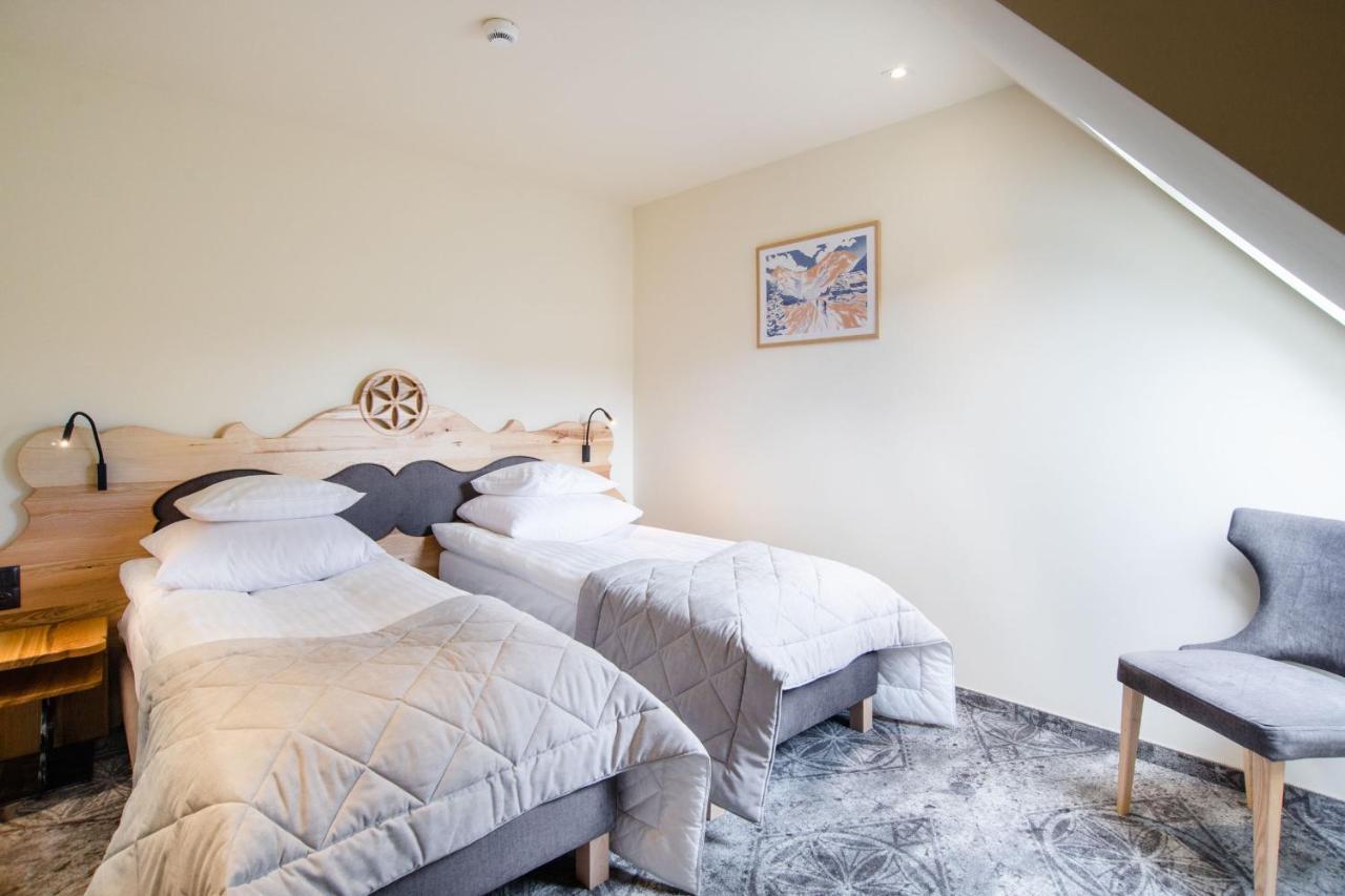 Dreibettzimmer