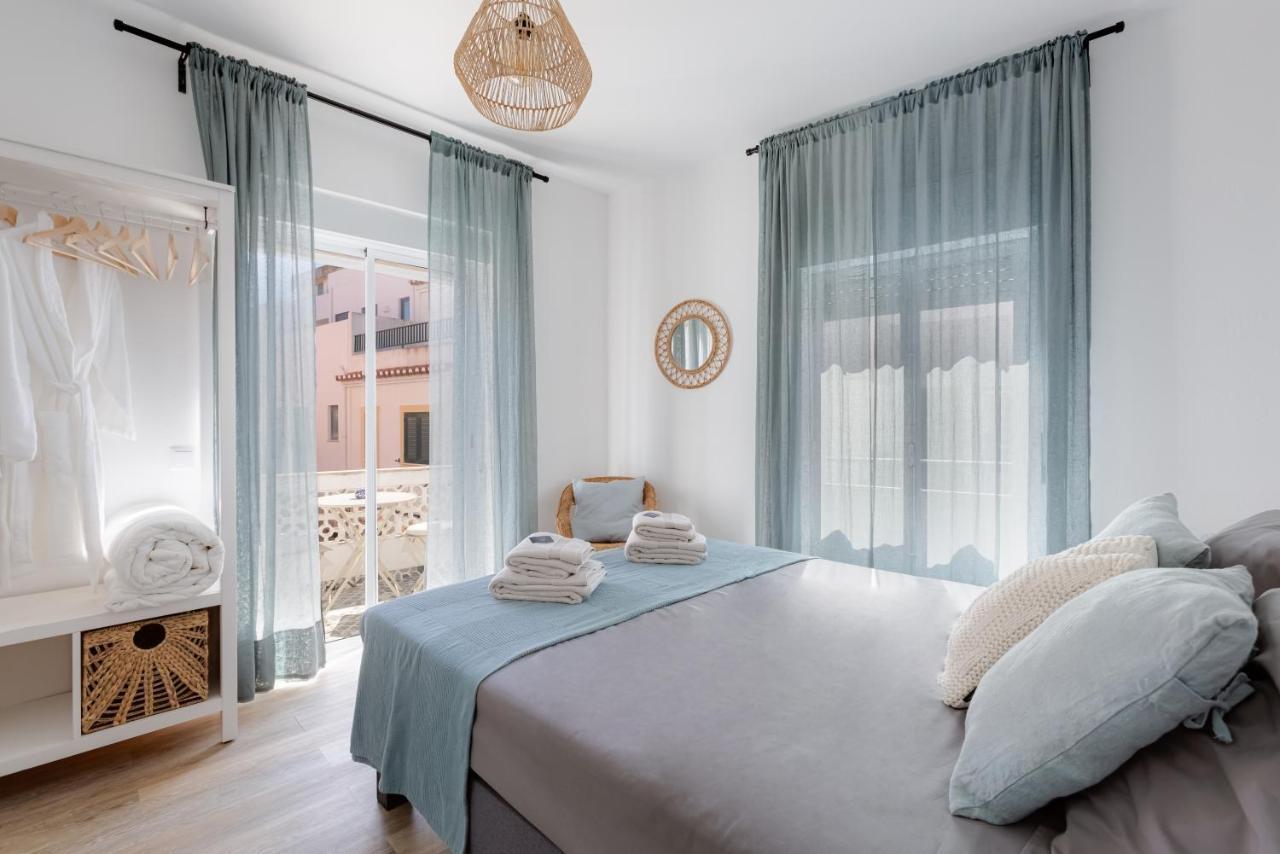 Double Room with Balcony,1378879931:JPEG
