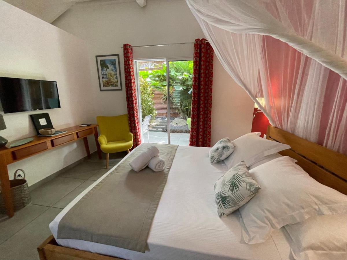 Deluxe Queen Room,1588411367:JPEG