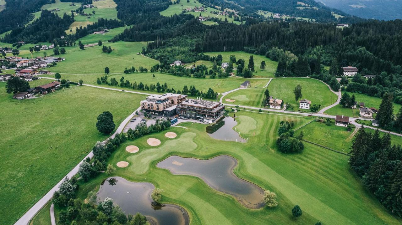 Junior Suite met Uitzicht op de Bergen
