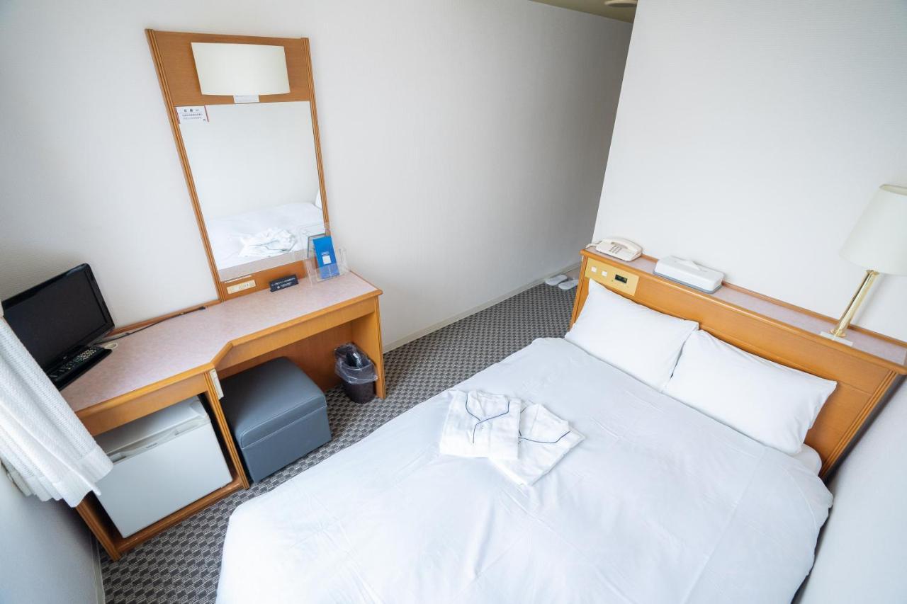 Double Room with Small Double Bed - Smoking