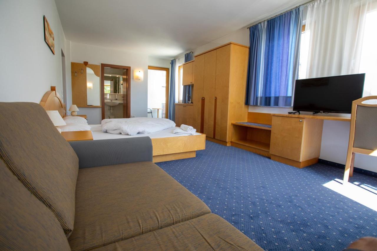 Deluxe Double Room Balcony