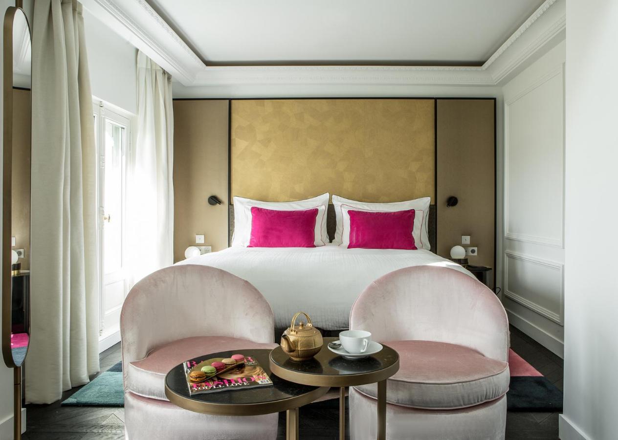 Duplex Eiffel Tower Suite