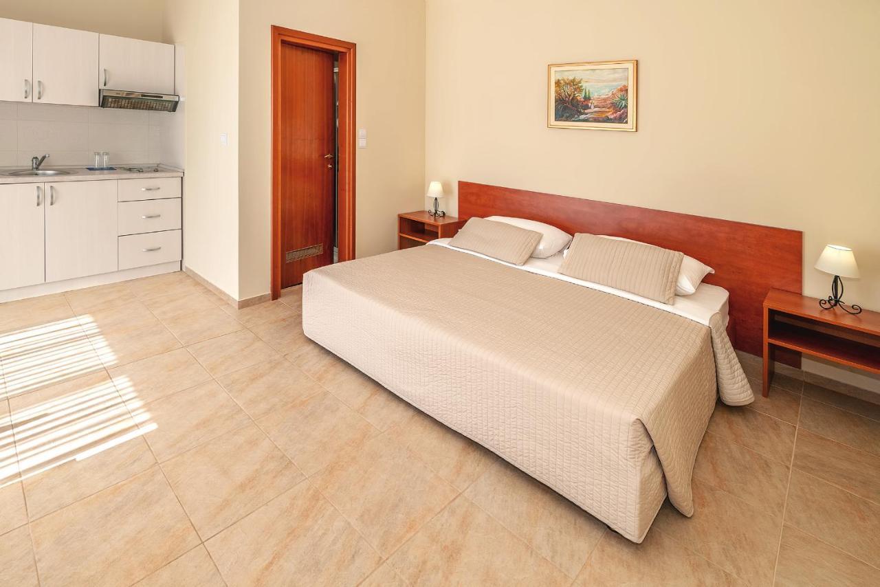 Deluxe Studio mit Doppelbett