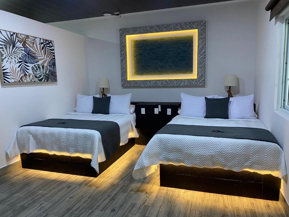 King Room Spa Bath