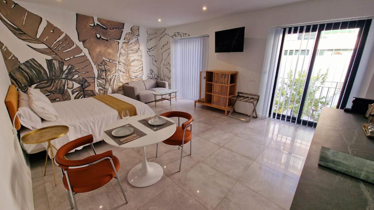 Junior Suite with Balcony