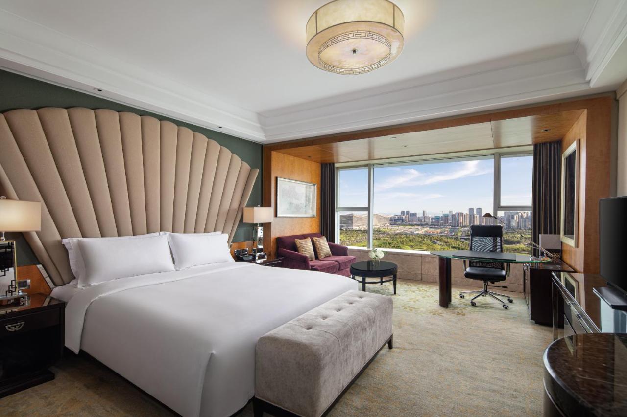Vice Presidential Suite