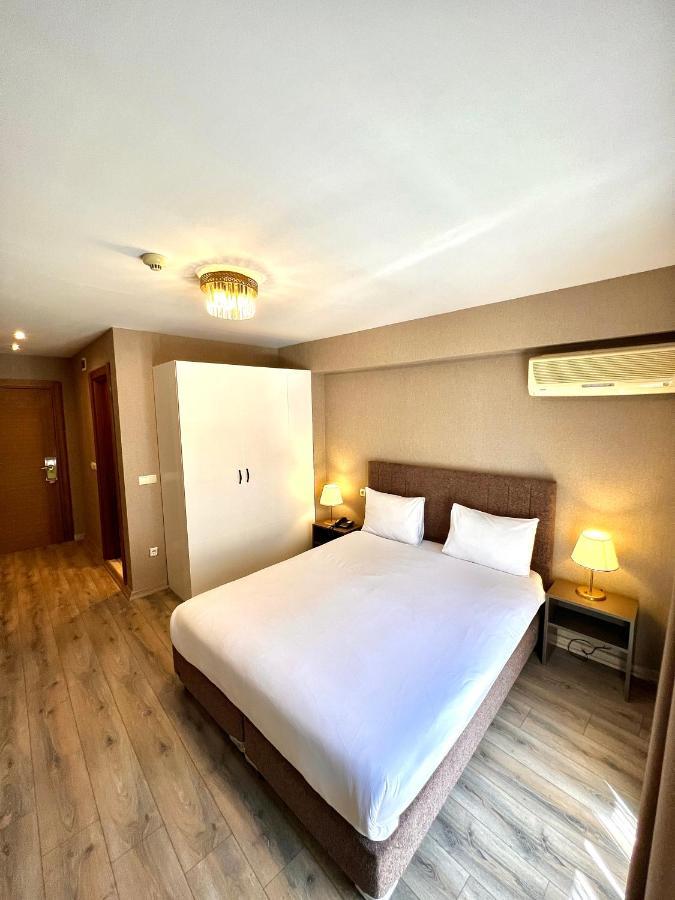 Double Room,1387782404:JPEG