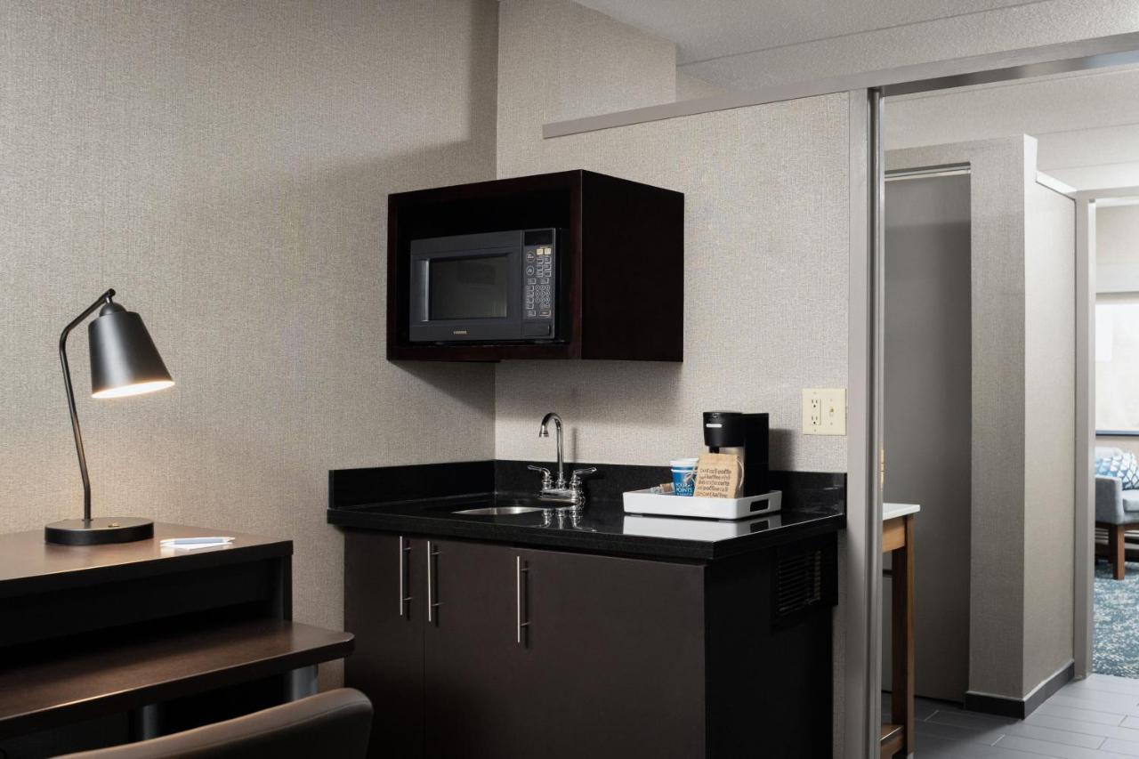 1 Bedroom Suite 1 King Sofa bed,1388065982:JPEG