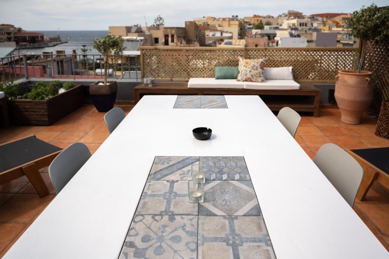 Apartment Terrace,1388099930:JPEG