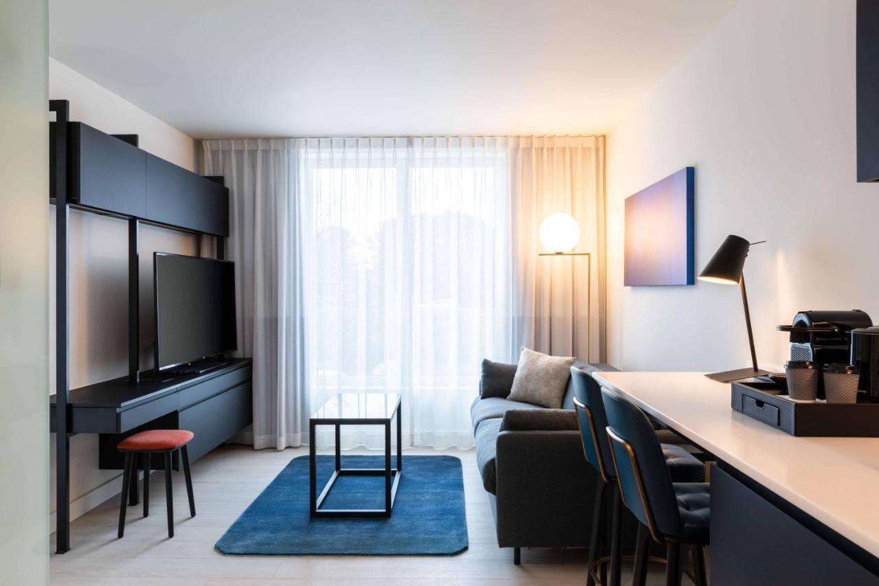 1 Bedroom Premium Suite