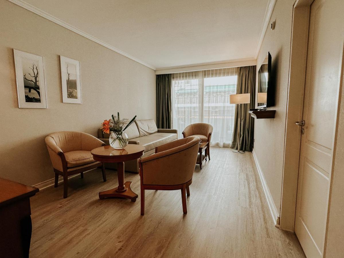 King Suite Spa Bath