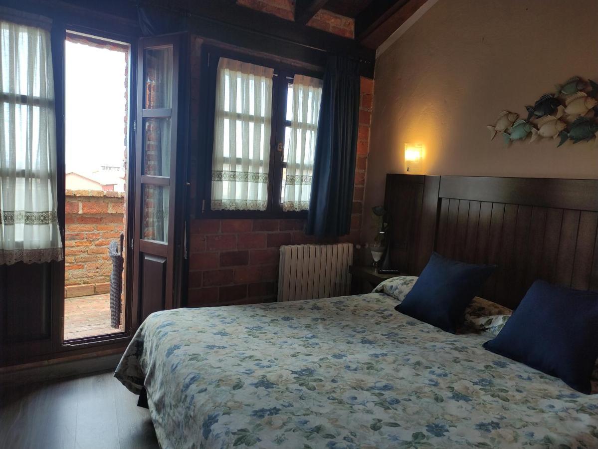 Double or Twin Room with Harbor View