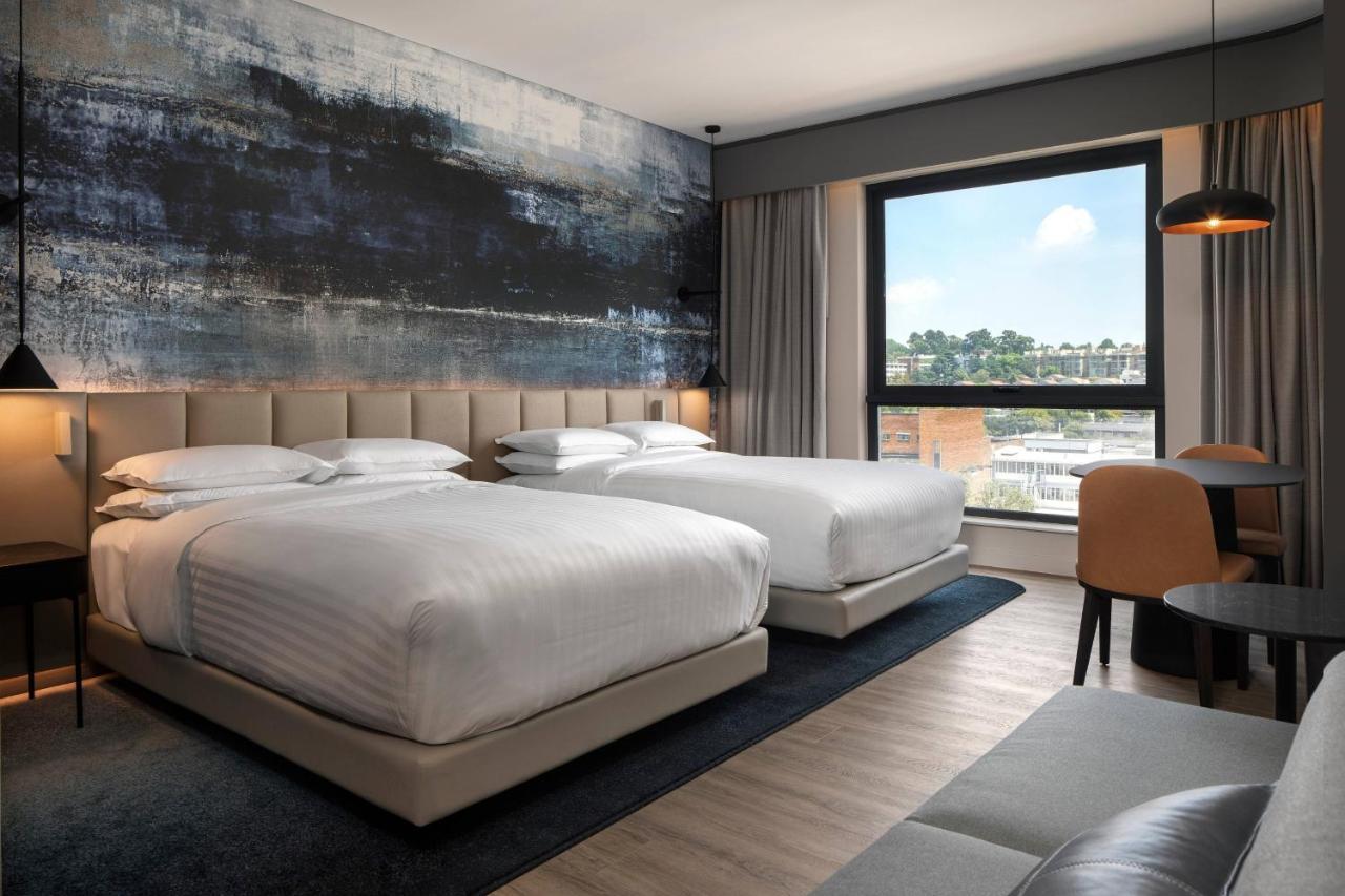 Deluxe Guest Room, 2 Double Beds