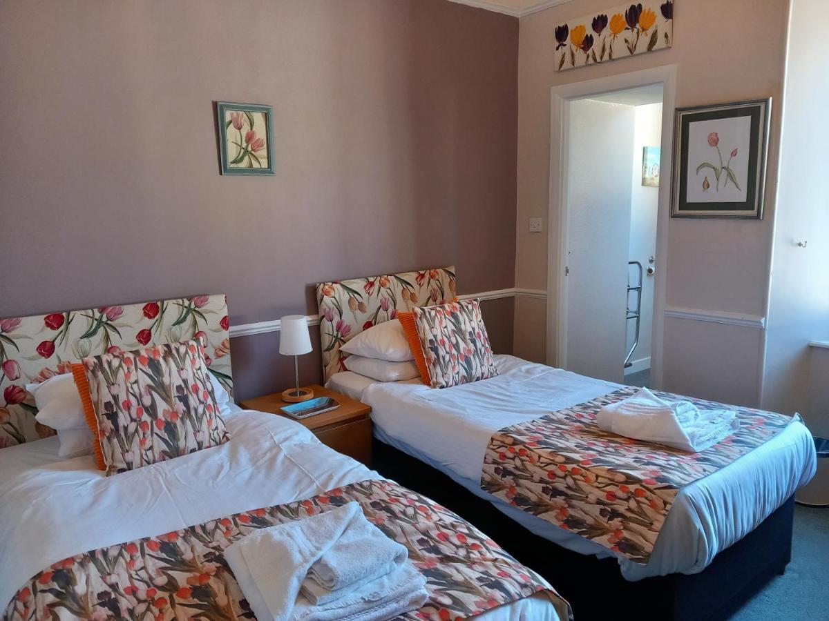Standard King Room