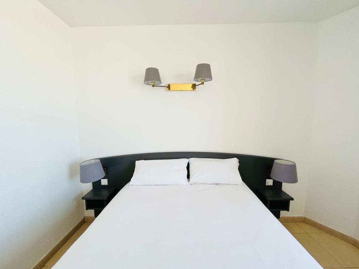 Chambre Double - Vue sur Rue