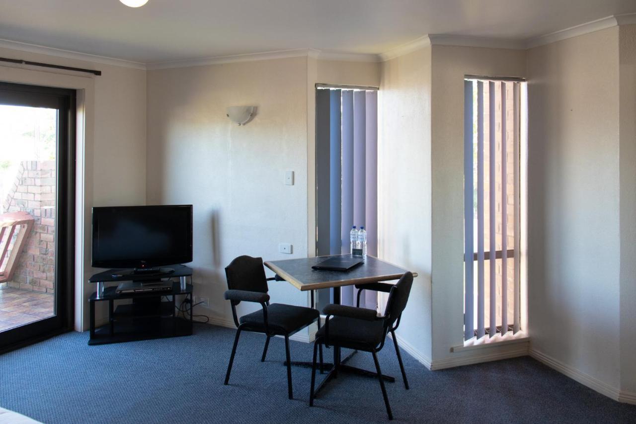 Executive King Room