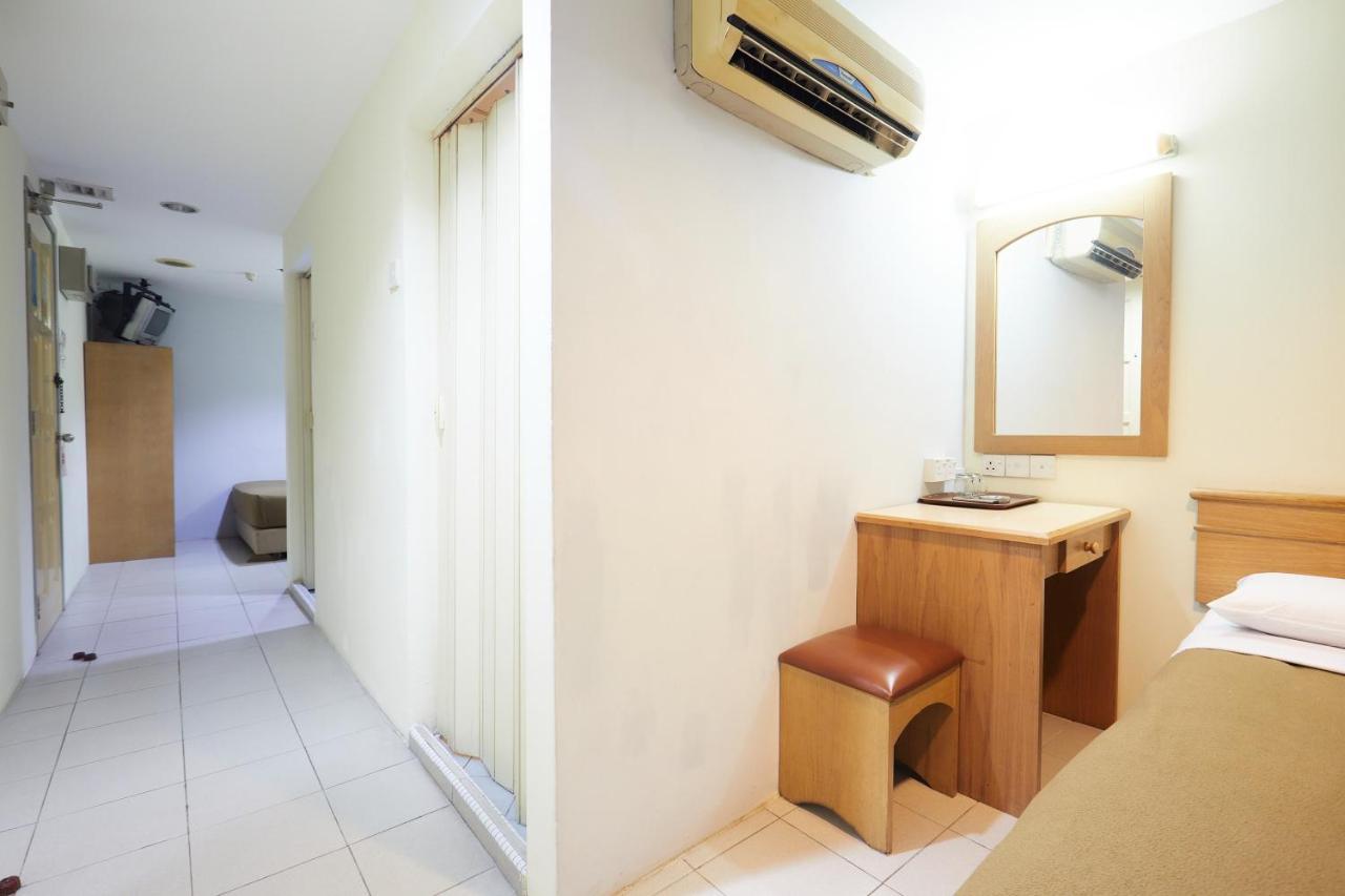 Family 4 room