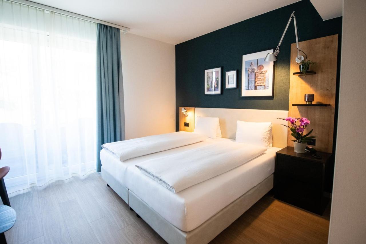 Triple Room Balcony