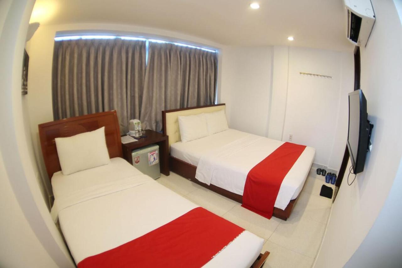 Triple Room with City View