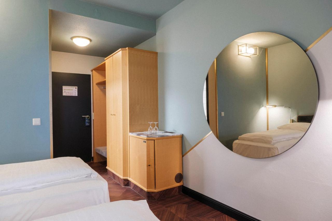 Comfort Twin Room