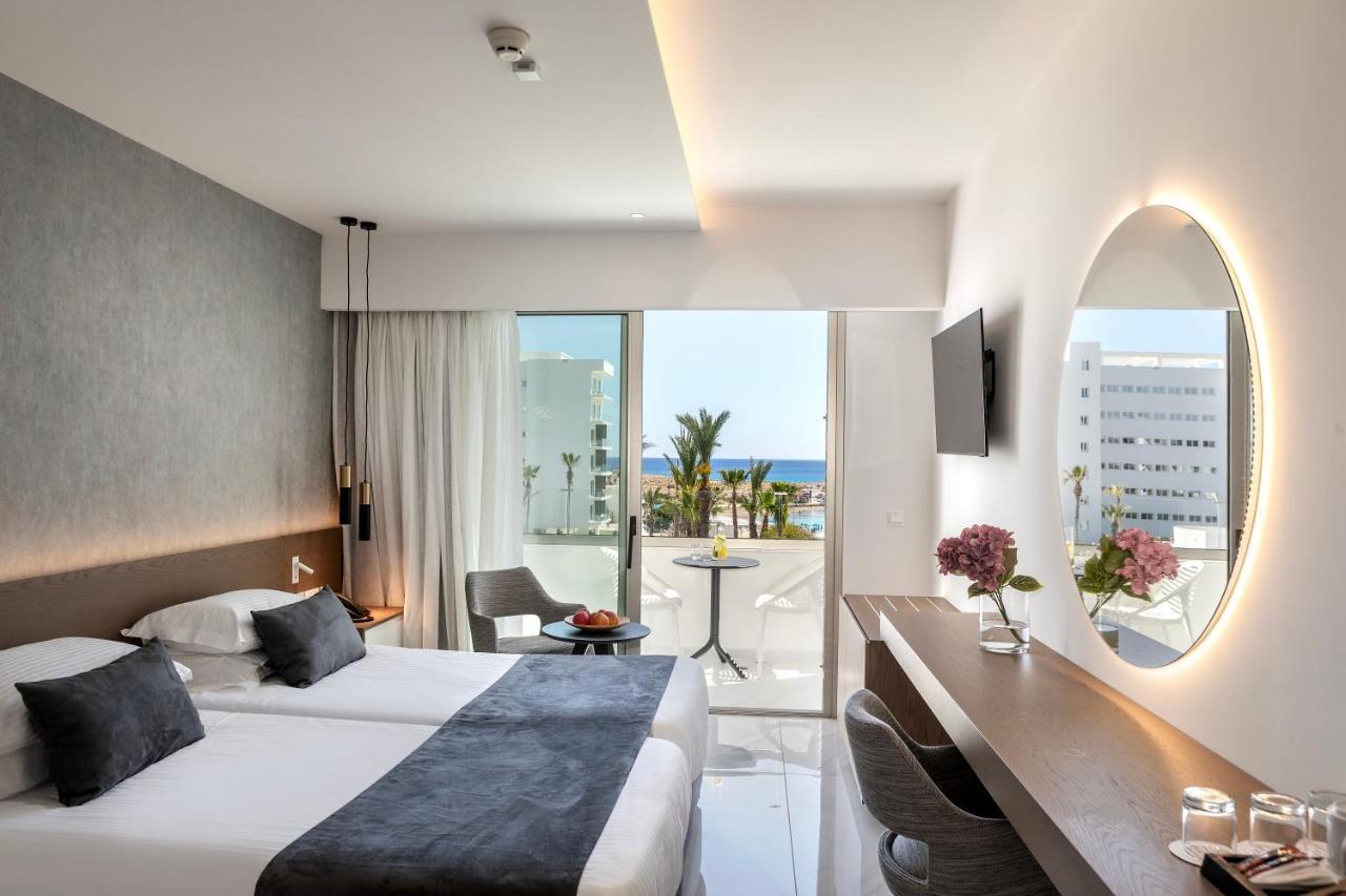 Family Room Sea View