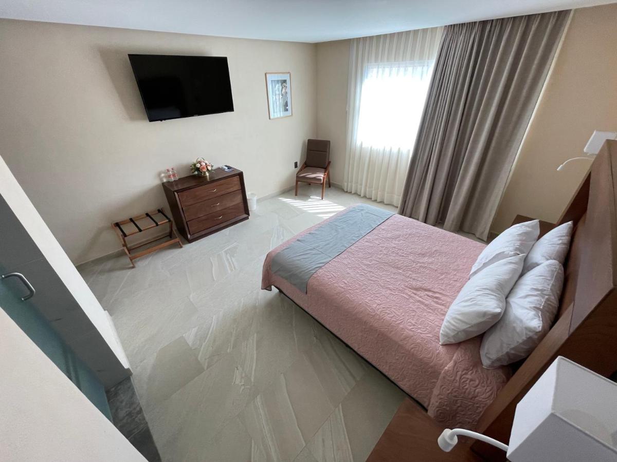 Superior Queen Room