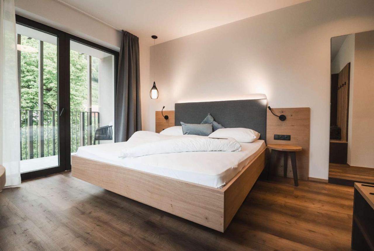 Doppelzimmer mit Balkon