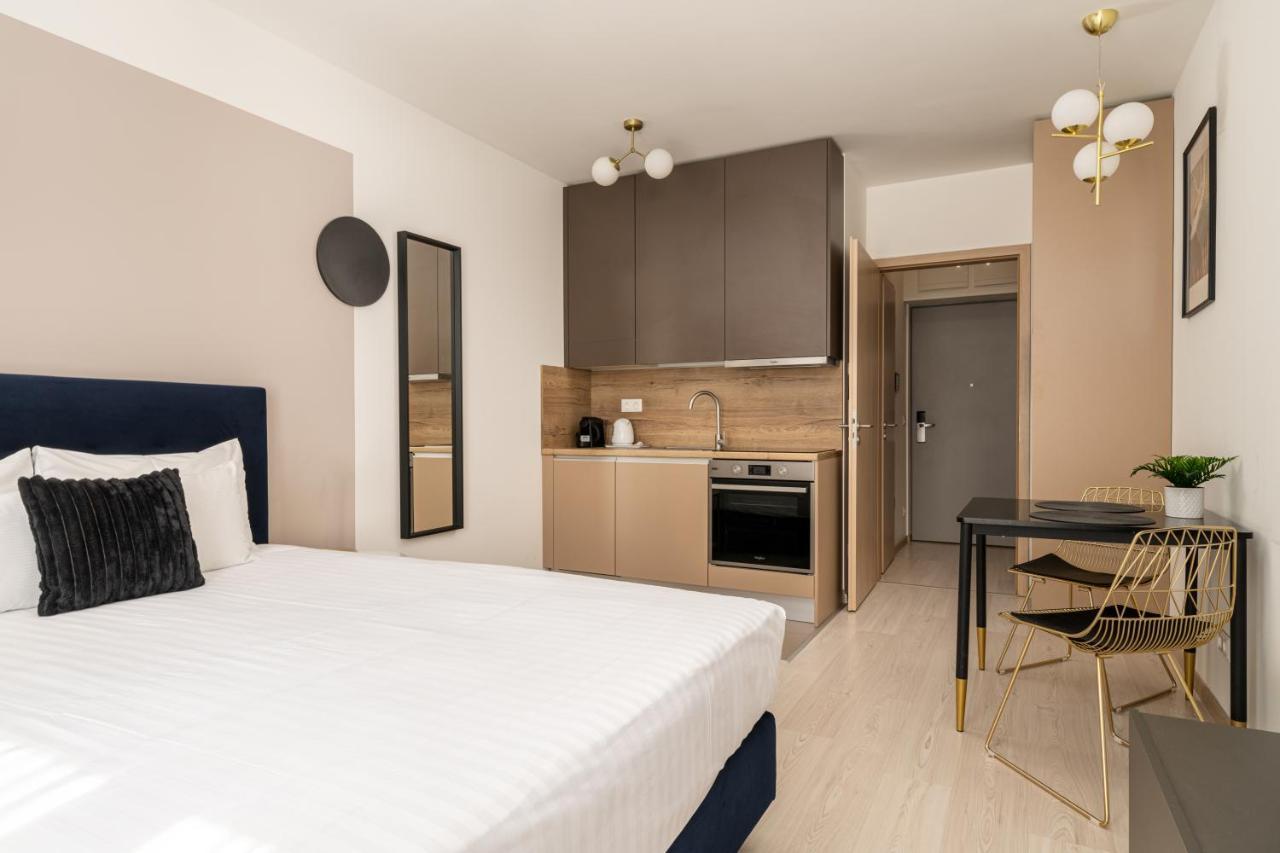 Superior Studio mit Balkon