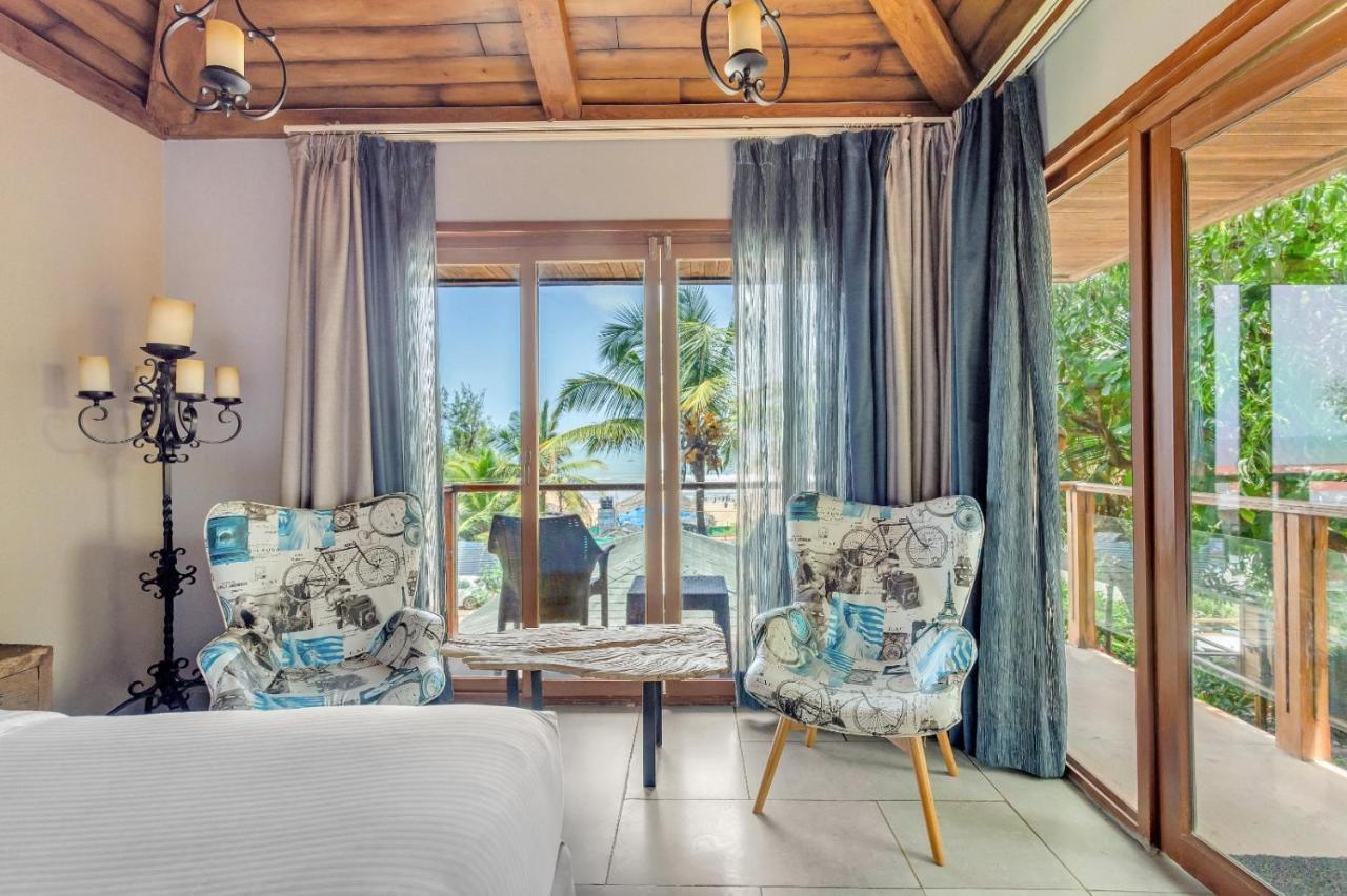 Deluxe Double Room with Balcony and Sea View