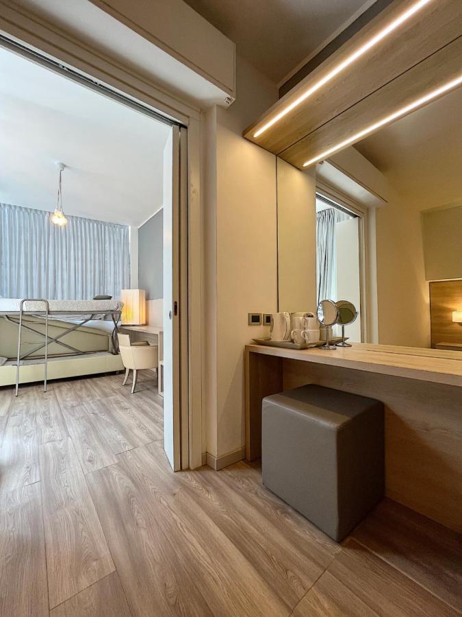 Quadruple Room,1397801825:JPEG