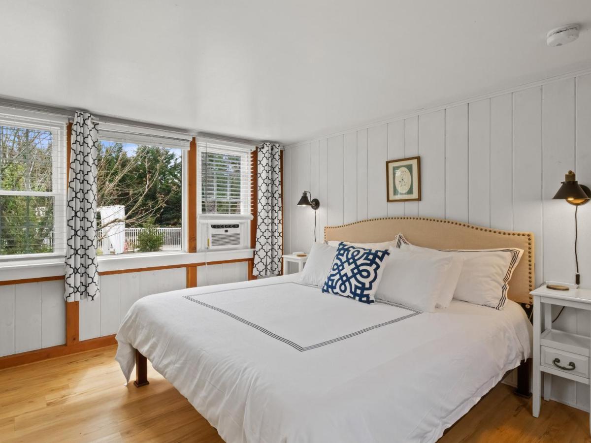 King Studio Suite-Pet Friendly