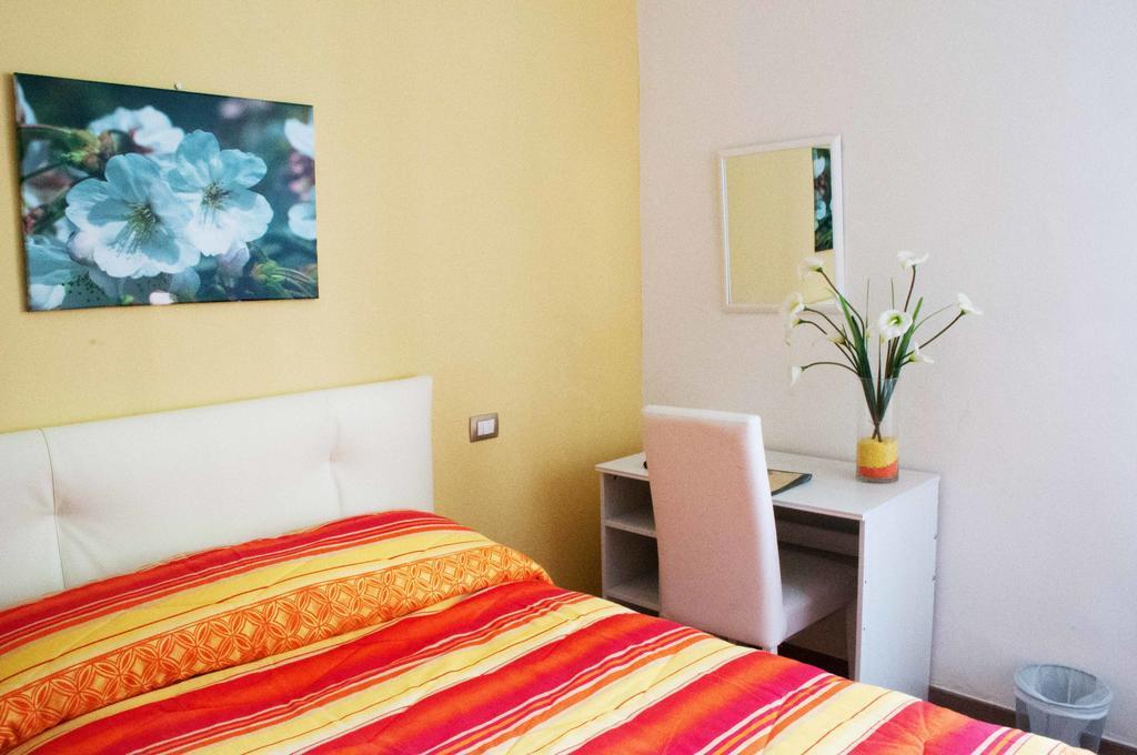 Single Room with Private Bathroom