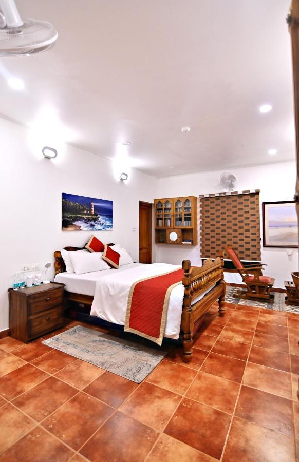 Queen Room with Sea View