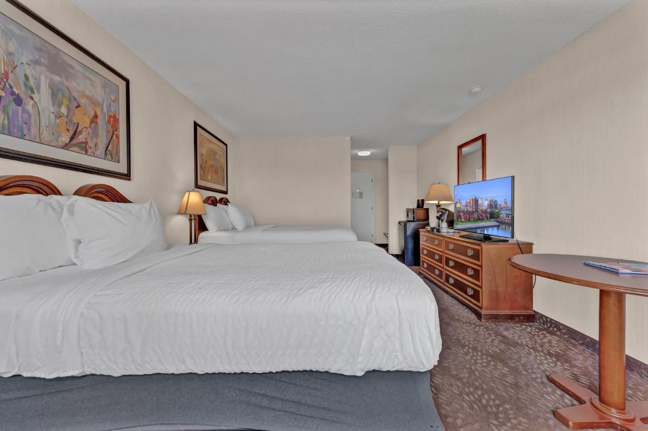 Double Room Two Double Beds Non-Smoking