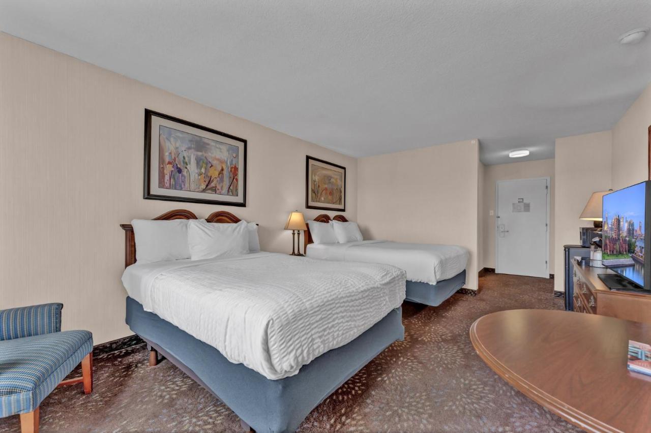 Double Room Two Double Beds Non-Smoking