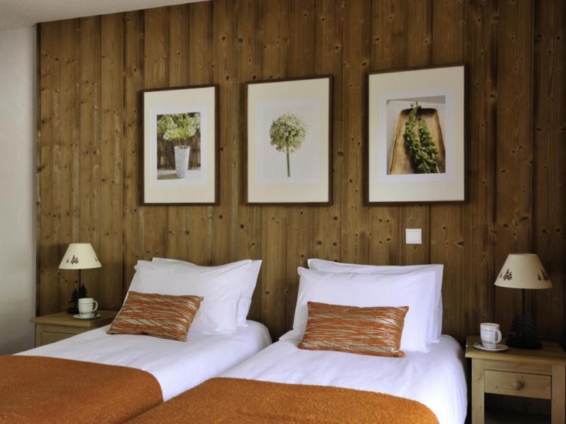 Chambre Double ou Lits Jumeaux avec Salle de Bains