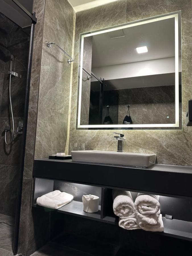 Standard Double Room,1399487945:JPEG