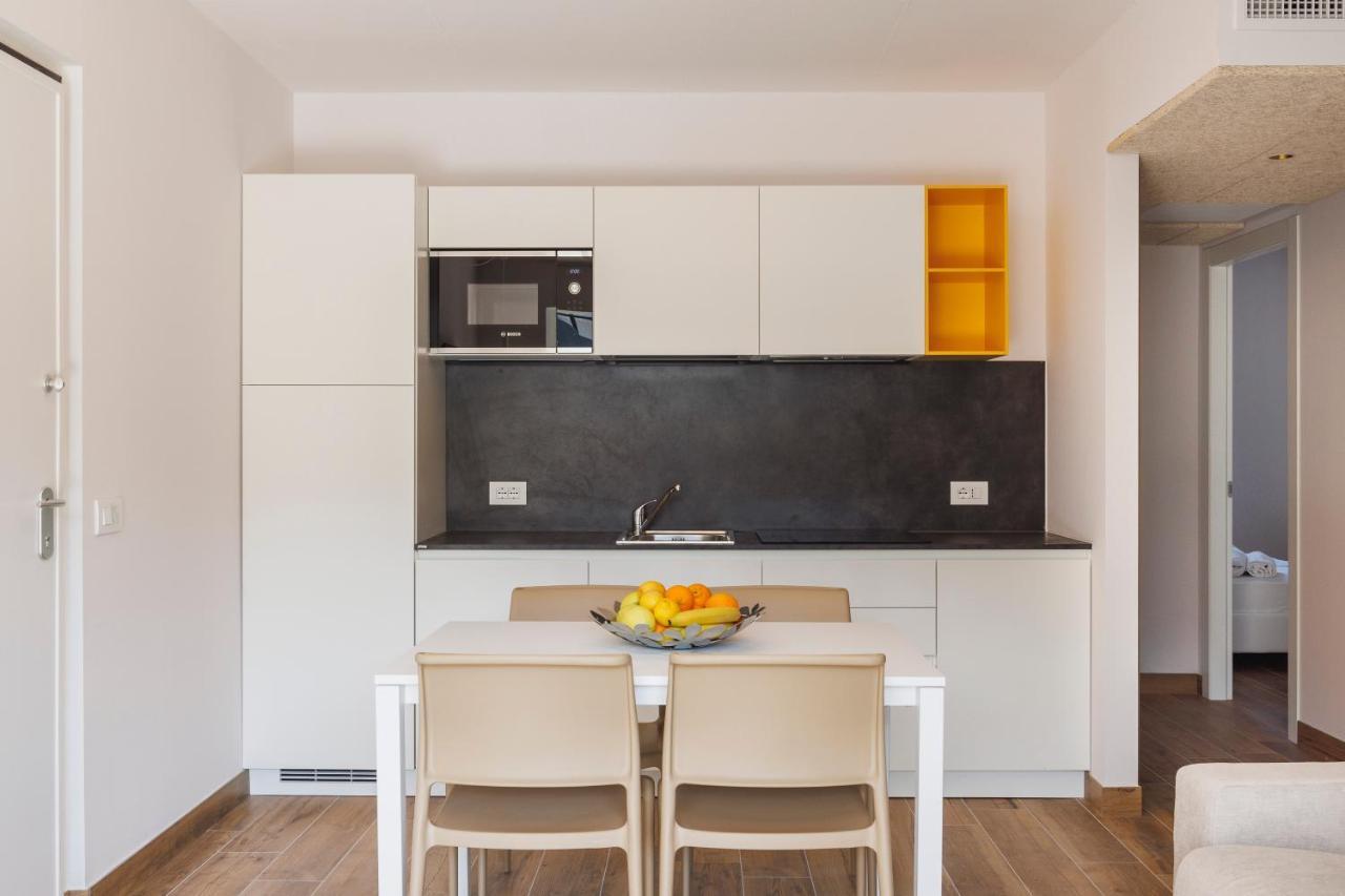 Two-Bedroom Apartment,1399492574:JPEG