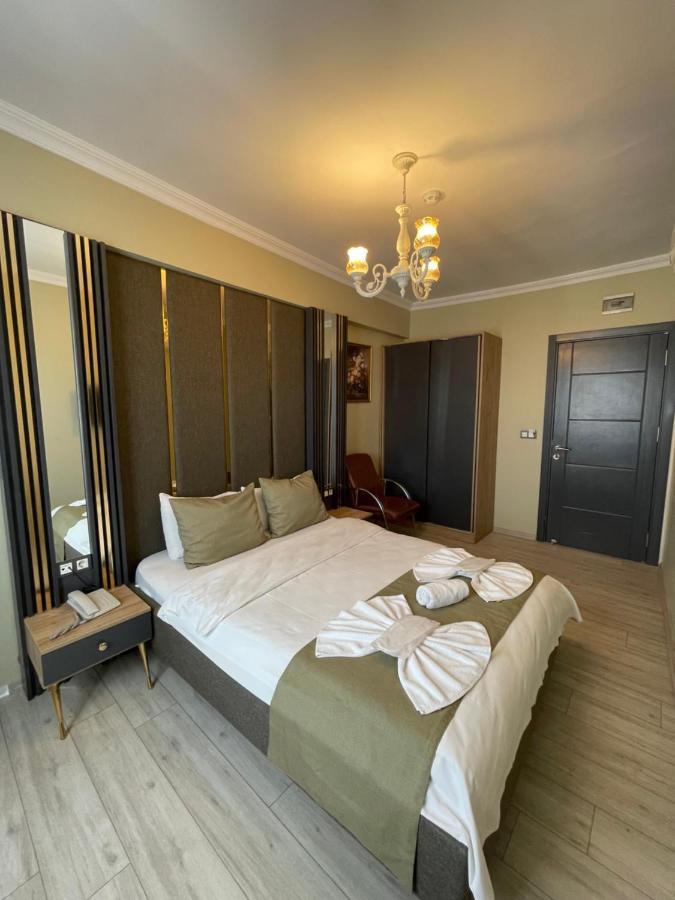 Deluxe Double Room,1399917086:JPEG