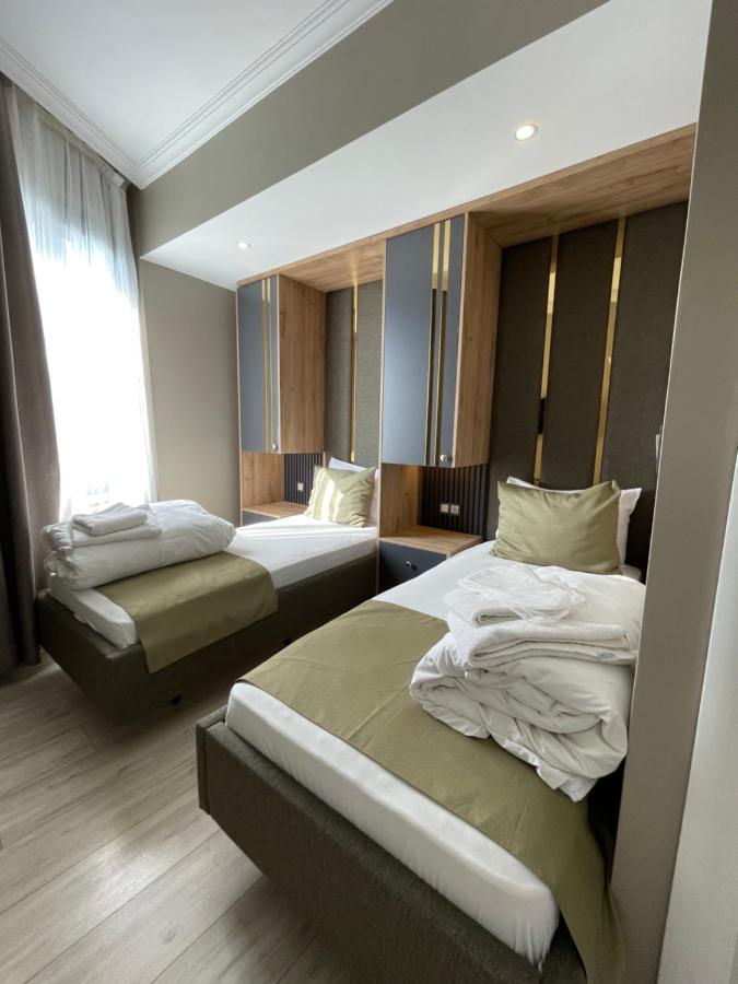 Family Room with Sea View,1399933928:JPEG