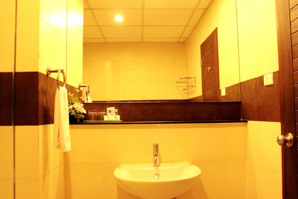 Standard Double Room,14039036:JPEG