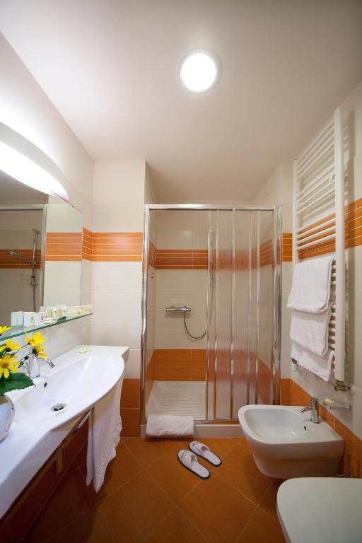 Chambre Double ou Lits Jumeaux Deluxe - Vue sur Lac