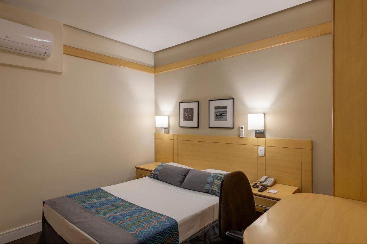 Quarto Duplo Standard