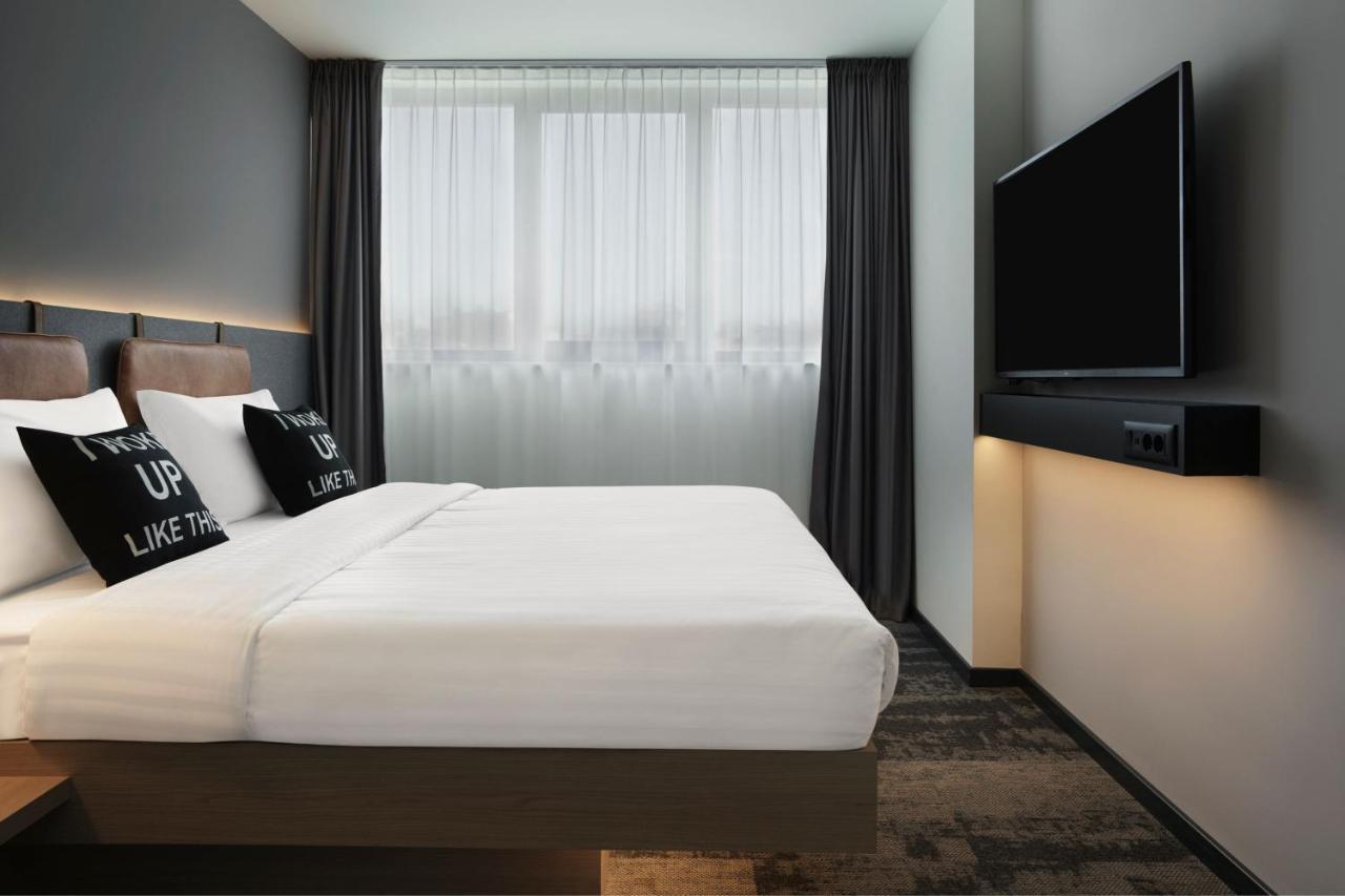 One-Bedroom Moxy Sweet Suite City View,1400562920:JPEG