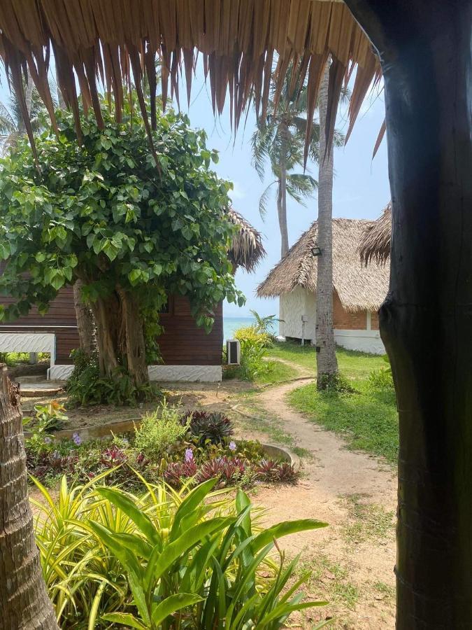 Bungalow with Sea View