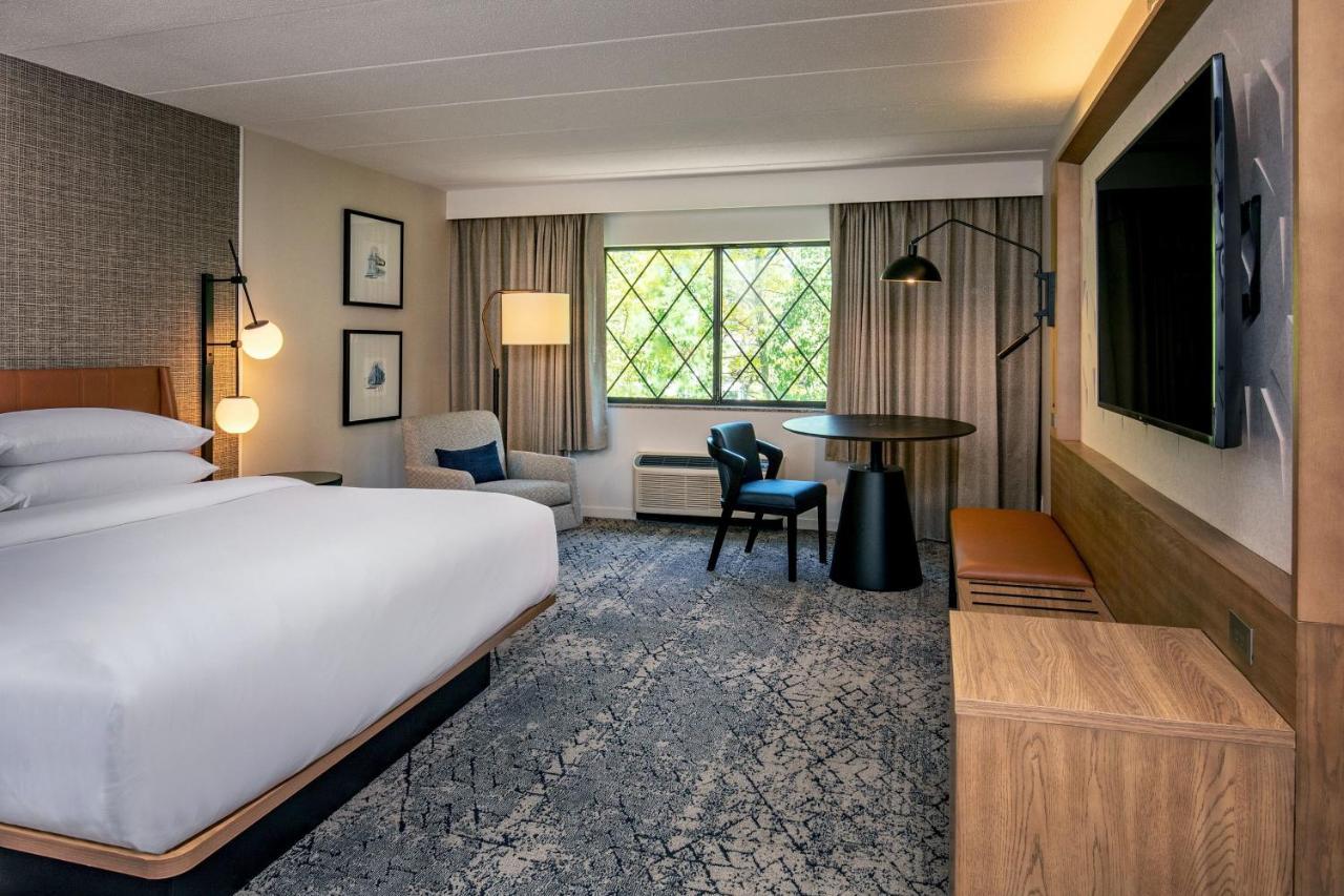 Traditional King Room