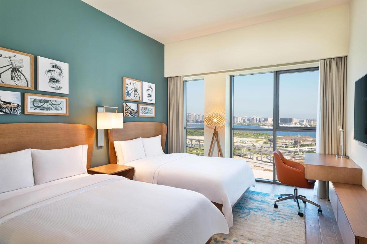 Studio with 2 Double Beds (Complimentary Transfer to Dubai Mall, Festival City Mall, J1 Beach & Al Jaddaf Metro),1401233780:JPEG